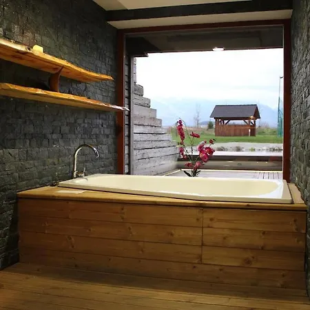 Daire Linda - Vel'ka Lomnica